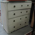 426 4450 CHEST OF DRAWERS